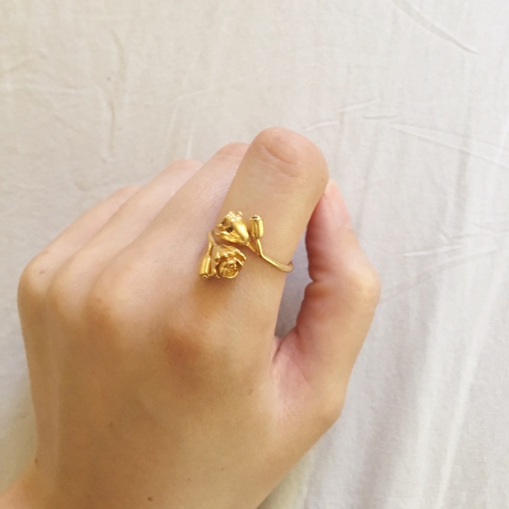 Adjustable Madewell flower bud ring